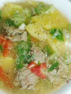 Hình của món Canh Thịt bò nấu thơm (dứa).