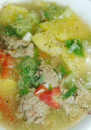 Hình của món Canh Thịt bò nấu thơm (dứa).