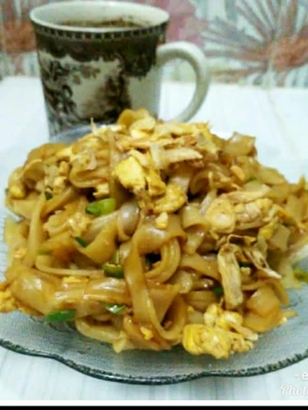 Cara Gampang Membikin Resep Kwetiau or kwetiau goreng ala solaria yang Lezat Anti Ribet, Lezat Sekali