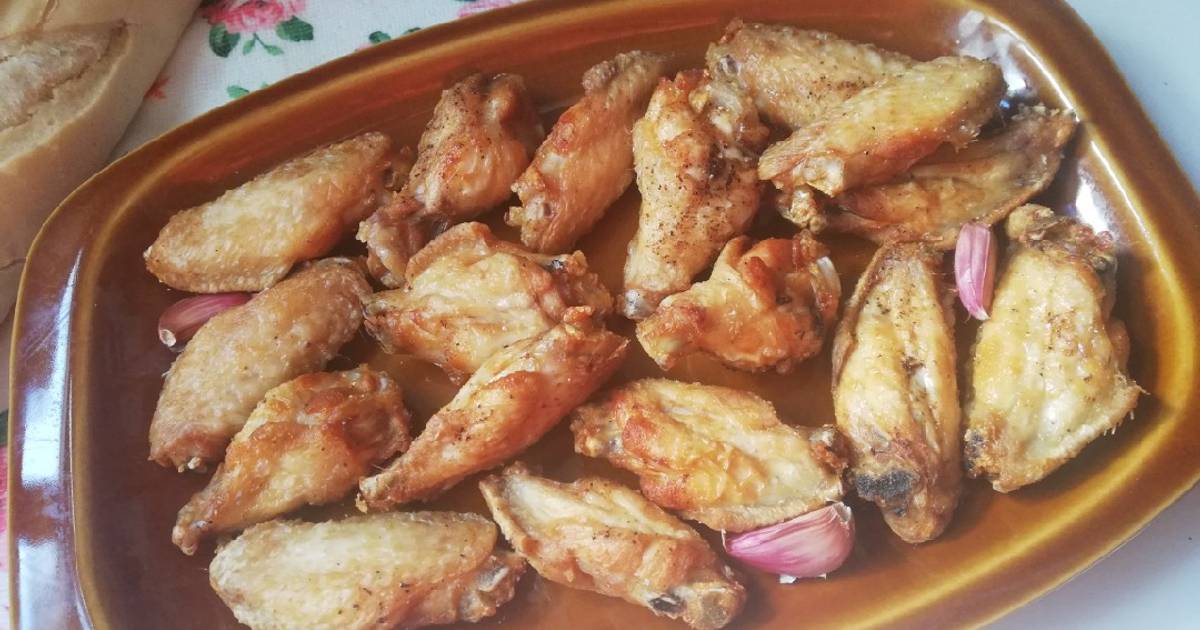 Alitas de pollo fritas al vino y al limón ?? Receta de María José MR  ?‍?‍?- Cookpad