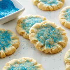 A picture of Easy Almond Breeze Sugar Cookies.