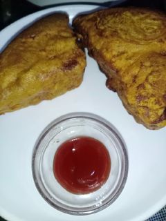 ब्रेड पकौड़ा(Bread pakoda recipe Hindi) रेसिपी मुख्य फोटो