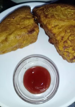 ब्रेड पकौड़ा(Bread pakoda recipe Hindi) रेसिपी मुख्य फोटो