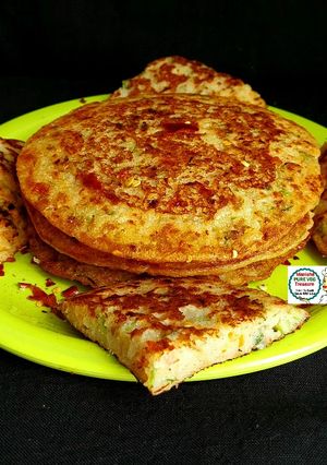 A picture of Mix Veg Semolina Rosti - Rava Rosti.