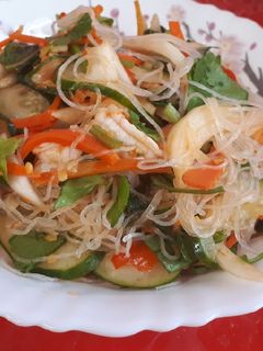 Foto resep Salad bihun pedas (Thai food)