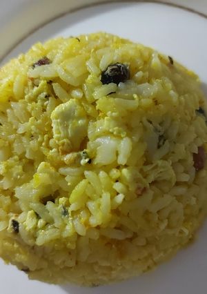 A picture of Egg lemon rice.