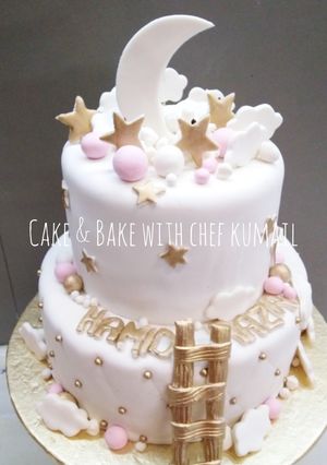 A picture of Up in the clouds fondant Birthday cake.