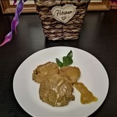 Meat with demi glace sauce A picture of Meat with demi glace sauce.