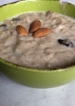 Una foto de Avena de manzana 😋🍎