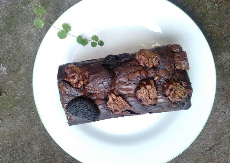 Langkah Mudah untuk Menyiapkan Fudgy Brownies Anti Gagal