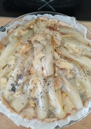 Une photo de Tarte aux endives poulet et bleu