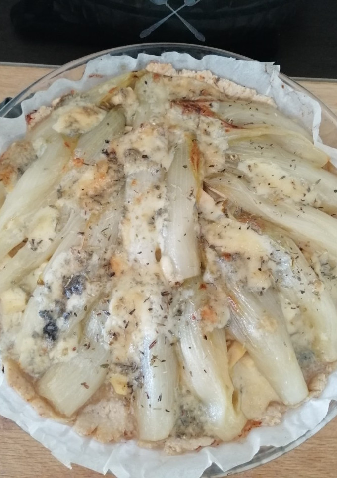 Une photo de Tarte aux endives poulet et bleu