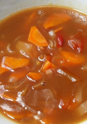 Una foto de Salsa agridulce con vegetales🌰🥕🌶!!!