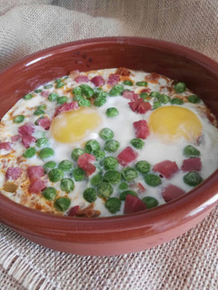Una foto de Huevos al plato