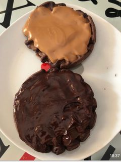 Una foto de Gofres doble chocolate fit