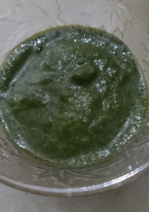 हरी चटनी(hari chutney recipe in hindi) रेसिपी मुख्य फोटो