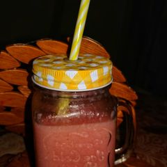 A picture of Guava rose exotica.