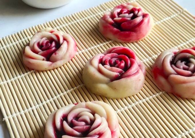 Resep Snow Skin MoonCake oleh Mira Rozanna - Cookpad