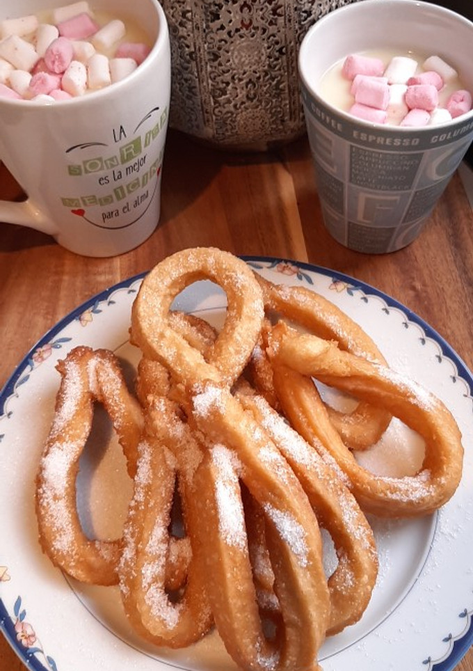Una foto de Churros domingueros