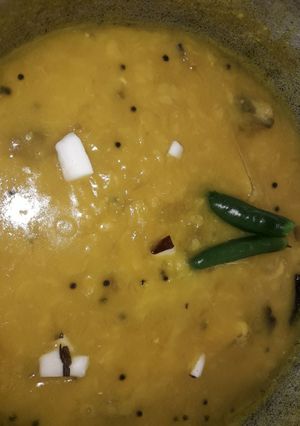 A picture of Coconut moong daal.