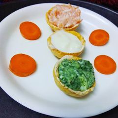 Edible Corn Canapes with Tricolor Rabdi A picture of Edible Corn Canapes with Tricolor Rabdi.