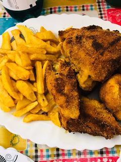 عکسی از دستور مرغ سوخاری و سیب زمینی