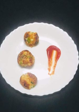 आलू पनीर अप्पे(alu paneer appe recipe in hindi) रेसिपी मुख्य फोटो