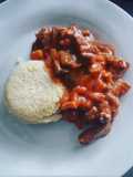 Cuscús con callampa rosada y salsa