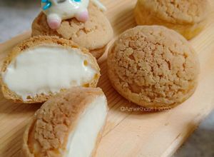 Gambar Choux Au Craquelin (Crunchy Creampuff) AKR