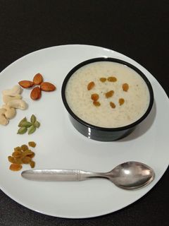 पायसम (Payasm recipe in hindi) रेसिपी मुख्य फोटो