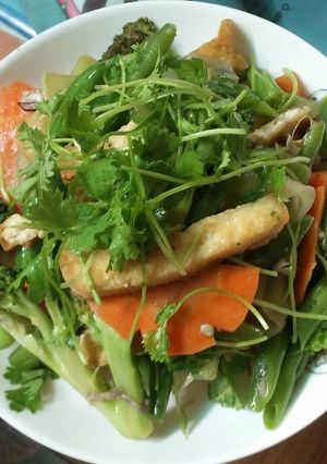 Hình của món Xào thập cẩm chay.