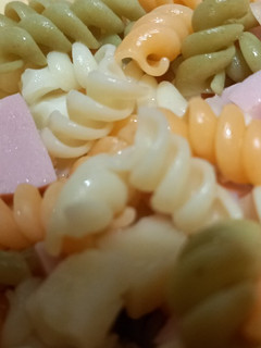 Una foto de Ensalada de pasta 2.0🤙