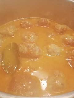 Una foto de Albóndigas con vino blanco