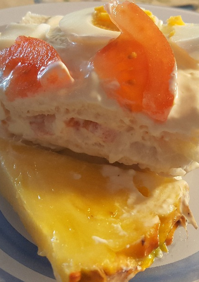 Una foto de Pastel frío de pollo y queso