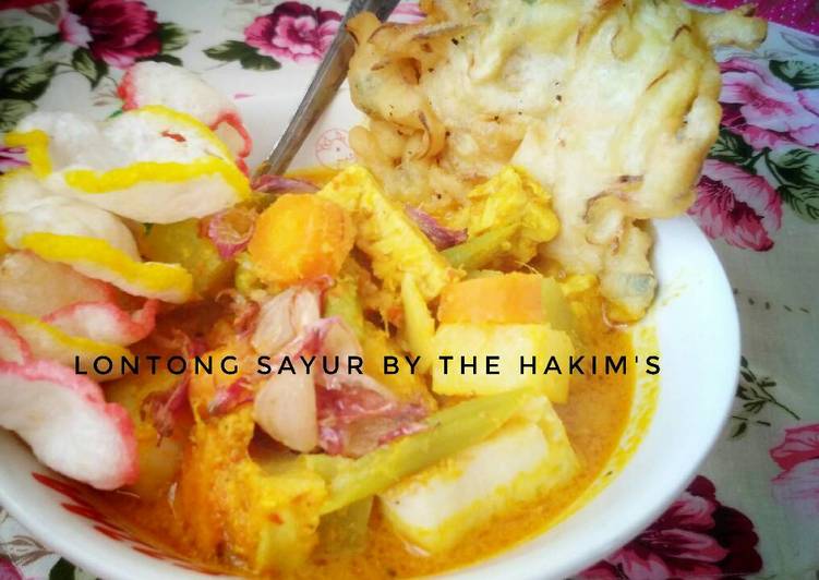 Bagaimana memasak Lontong Sayur Legend, Bisa Manjain Lidah