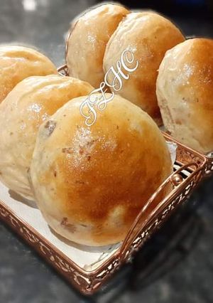 A picture of 🍔Raisins Buns🍔.