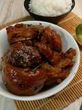 Cu Kiok / Kaki Babi Kecap