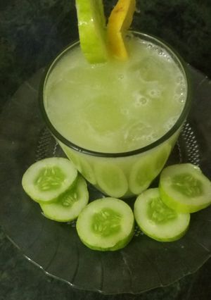A picture of Cucumber lime cocktail.