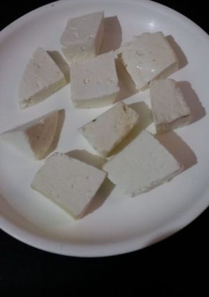 A picture of Homemade paneer.