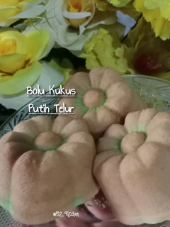 Foto resep #199 Bolu Kukus Putih Telur Pandan-Coklat