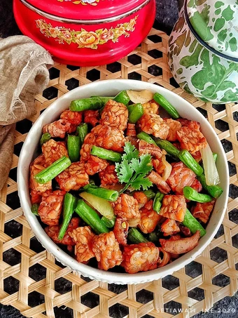 Cara Sederhana Menyiapkan Resep  Tumis buncis tempe cumi asin yang Lezat Sekali, Bisa Manjain Lidah