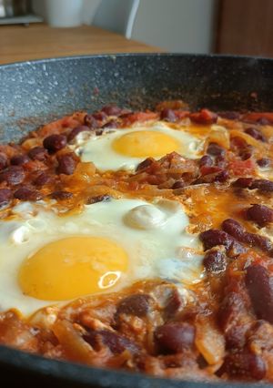 Une photo de 🍲Chakchouka aux haricots rouges
