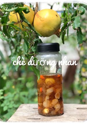 Hình của món Chè dưỡng nhan.