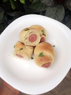 A picture of Sausage rolls.