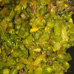 A picture of Coconut and french beans fry.