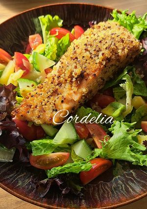 Foto resep Quinoa crusted salmon salad