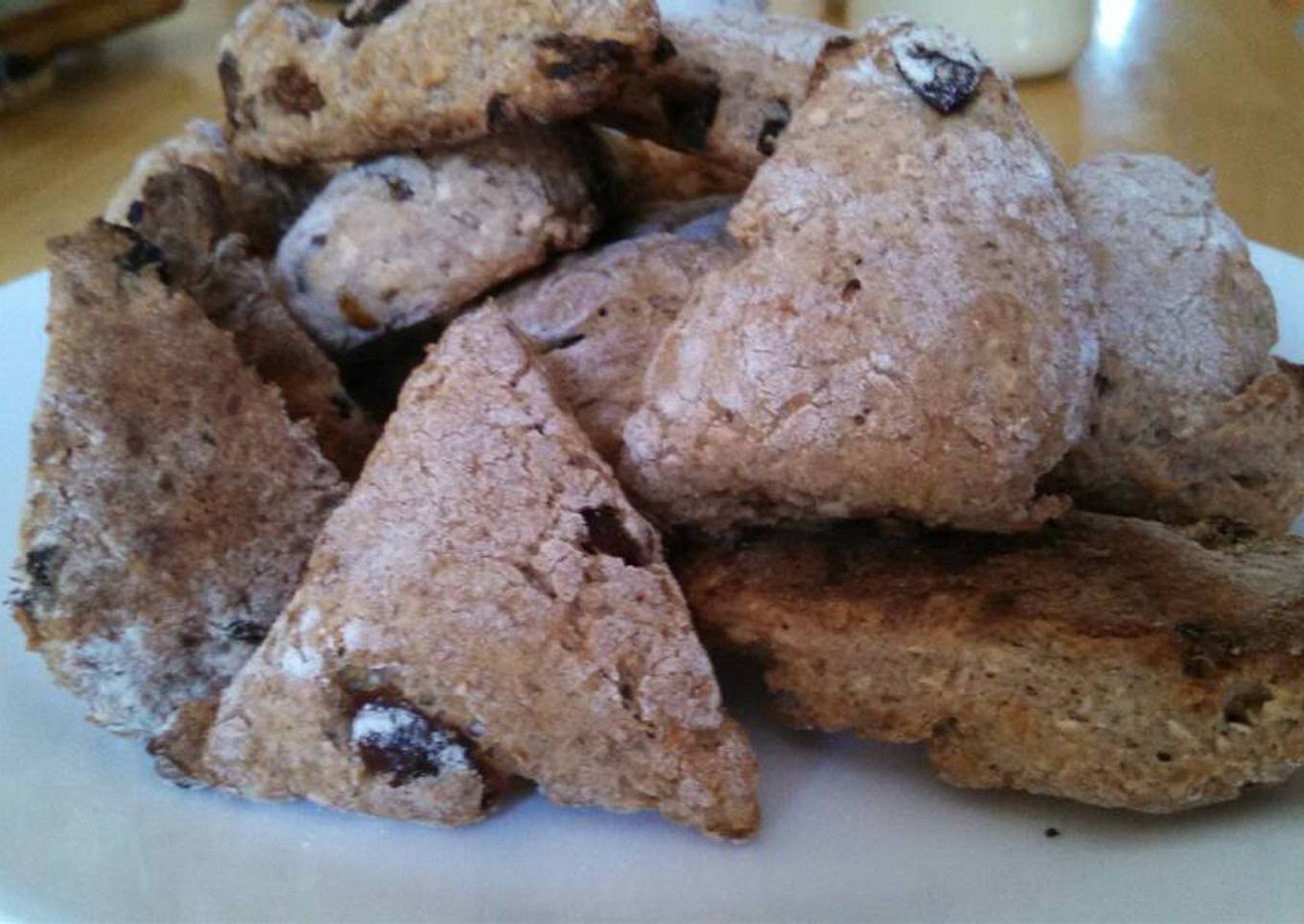 Medjool Date-Cranberry Spelt Scone