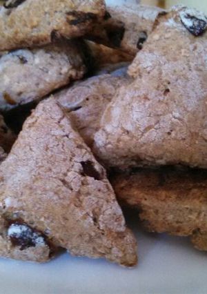 A picture of Medjool Date-Cranberry Spelt Scone.