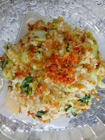 Cara Gampang Menyiapkan Nasi Goreng Kencur Saos Sambal Tape yang Lezat Sekali