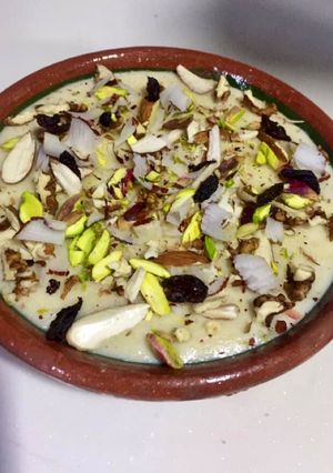 A picture of Singhara kheer.